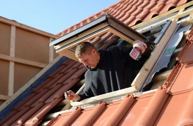 Pose de fenêtres de toit Velux à Sequehart